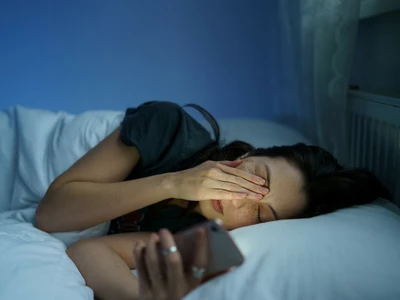 ‘몰아서 자기’는 오히려 ‘독’… “평소보다 2시간만 더”