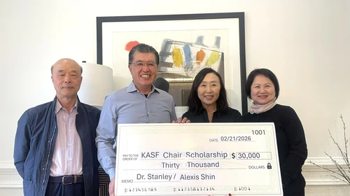 신준호 박사 부부 한미장학재단에 3만 달러 기탁