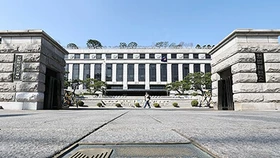 “선천적 복수국적법 위헌” 헌법소원 제기